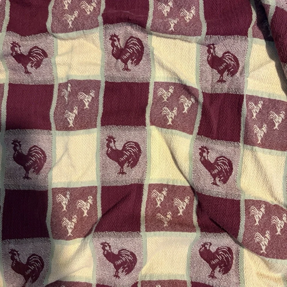 Farmhouse Rooster Print Rectangle Tablecloth Cream & Maroon 49x69